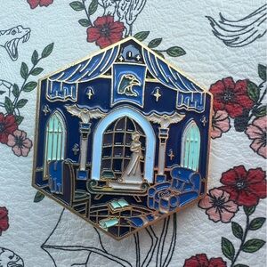 NEW Harry Potter Ravenclaw Common Room Pin - Wizarding World